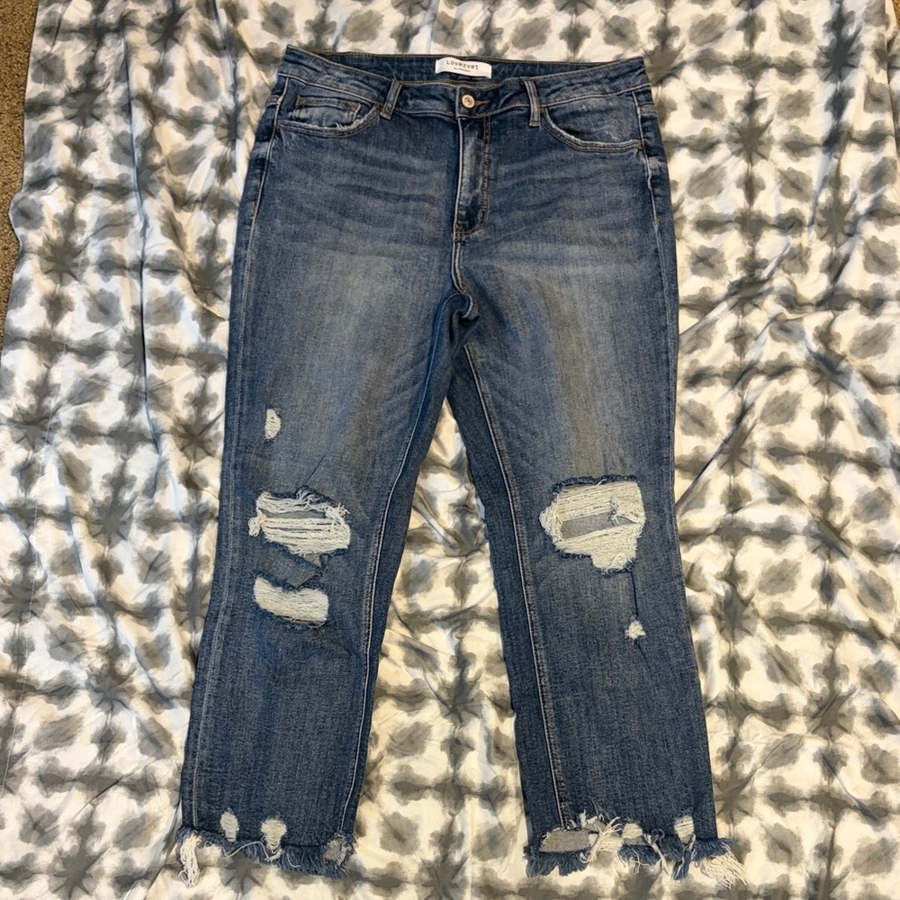 Stylish Distressed Ankle Jeans in Blue
